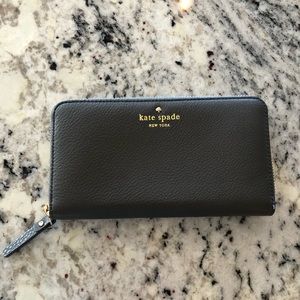 Kate Spade Lacey Wallet NWOT